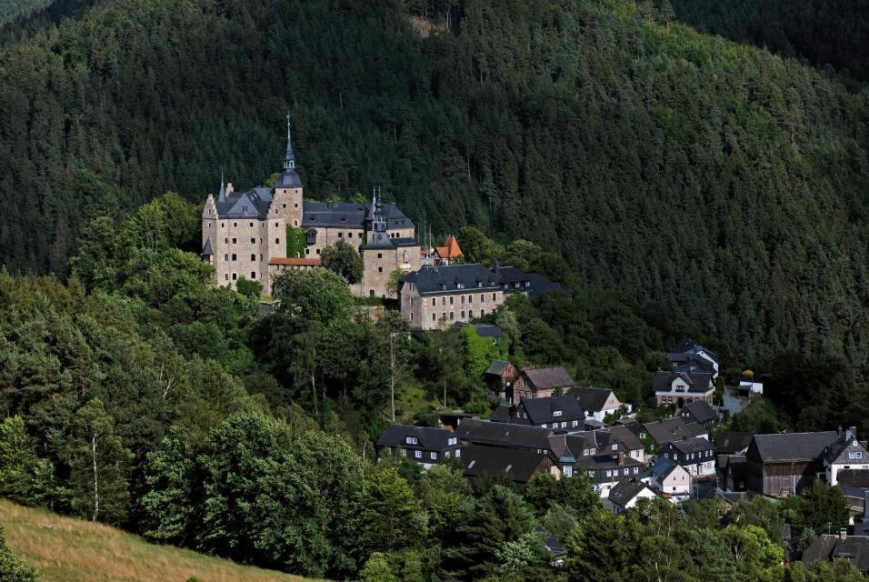 Tolle Ferienwohnung Mit Loggia In Schauenstein 100Qm Bei Hof An Der Saale Frankenwald Екстер'єр фото